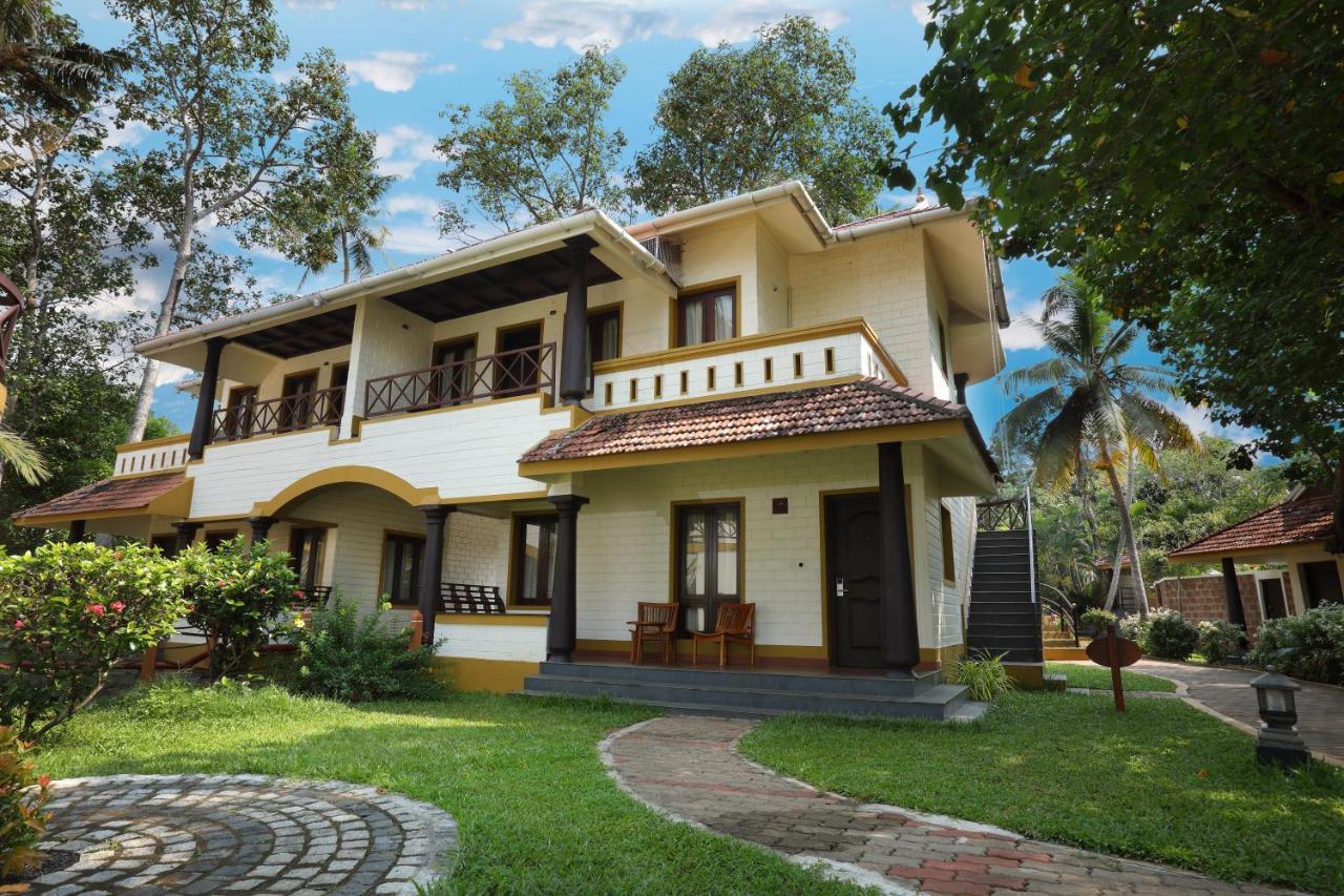 The World Backwaters, Alleppey Kumarakom Bagian luar foto