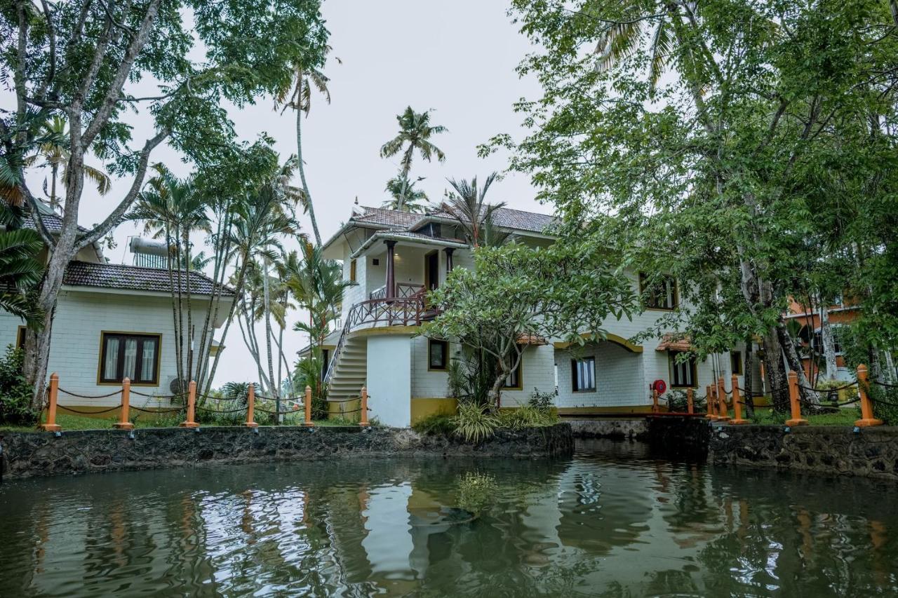 The World Backwaters, Alleppey Kumarakom Bagian luar foto
