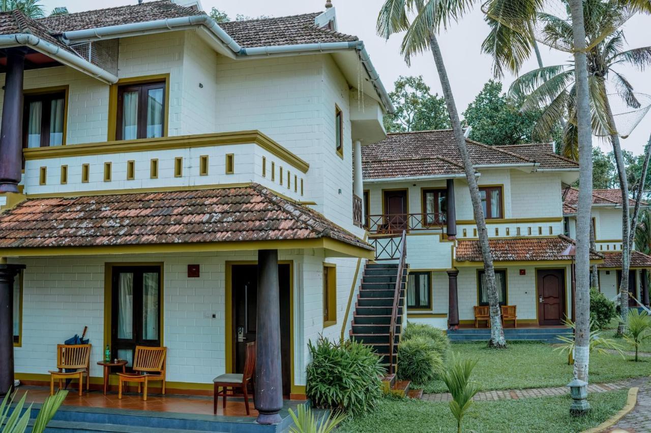 The World Backwaters, Alleppey Kumarakom Bagian luar foto